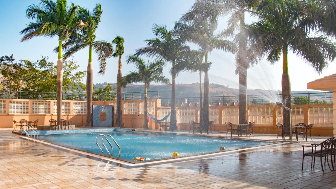 7 Apple Resort Лонавала Экстерьер фото