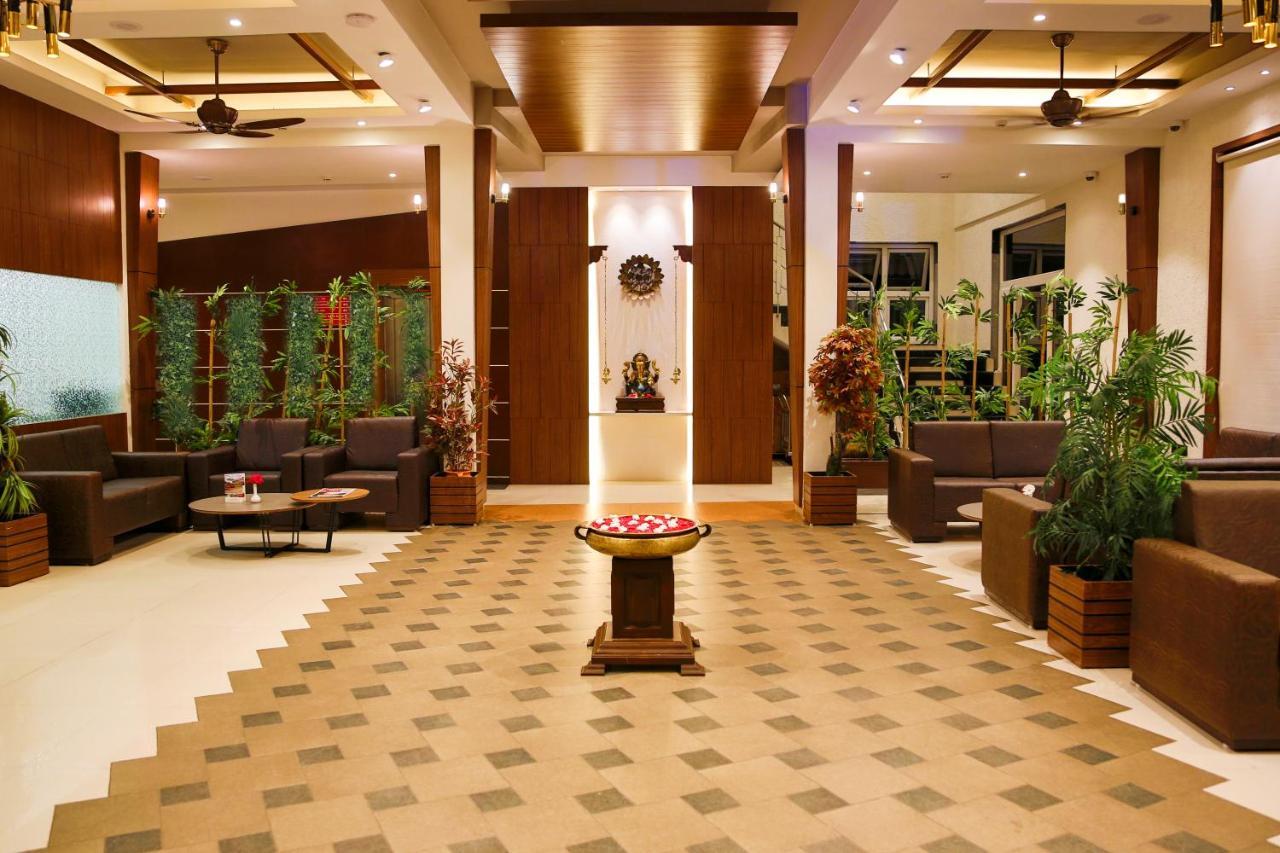 7 Apple Resort Лонавала Экстерьер фото