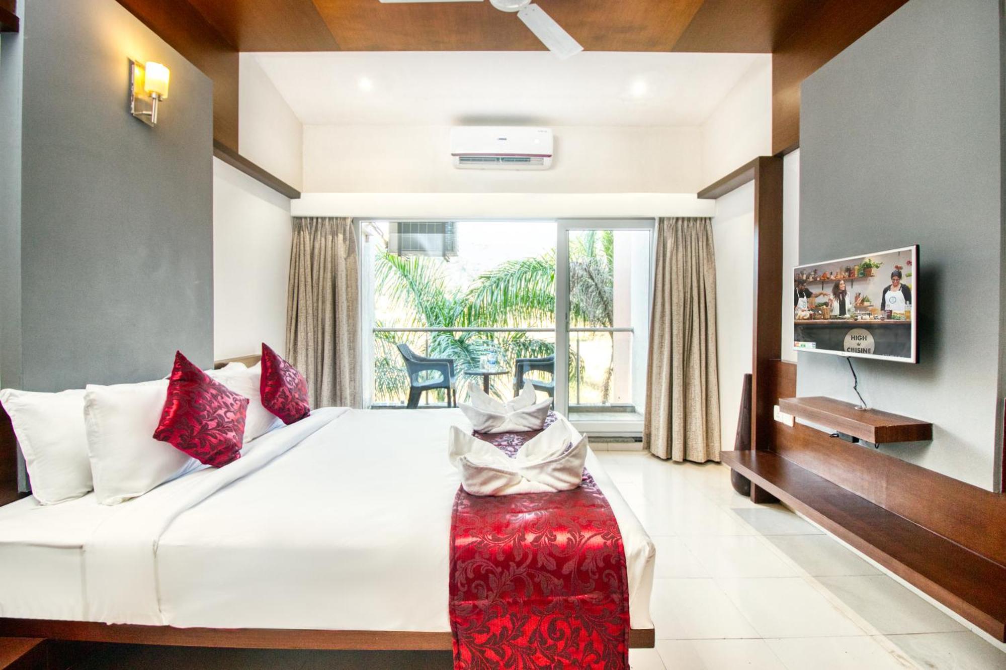7 Apple Resort Лонавала Экстерьер фото