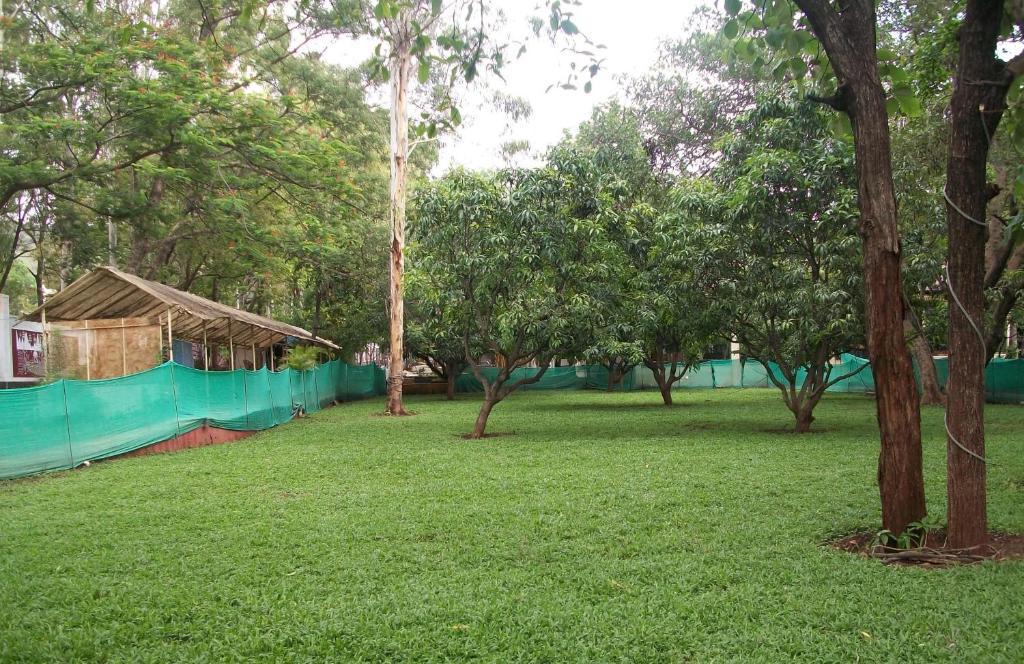 7 Apple Resort Лонавала Экстерьер фото